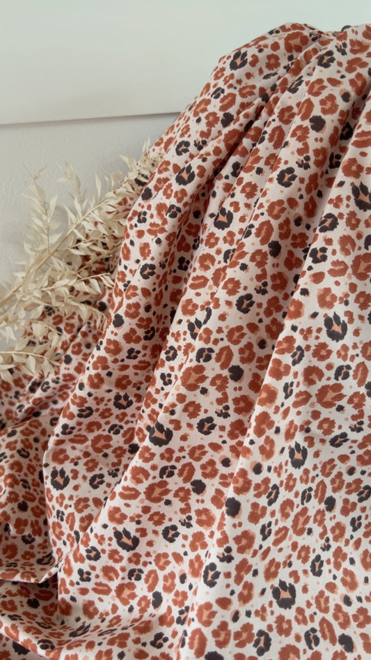 Coupon de 0,90m - Coton Imprimé Jaguar Ivory Latte