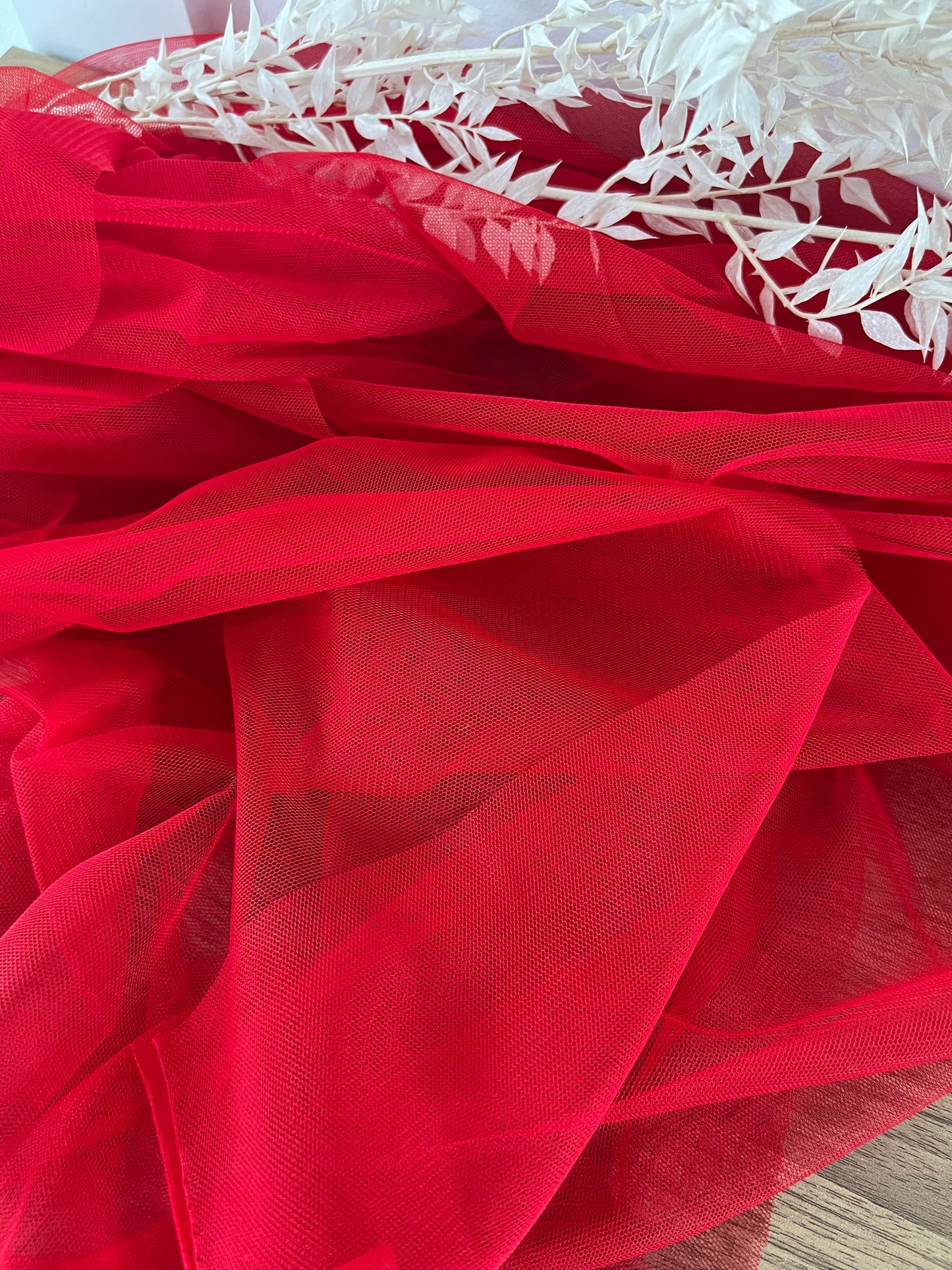 Tulle Rouge