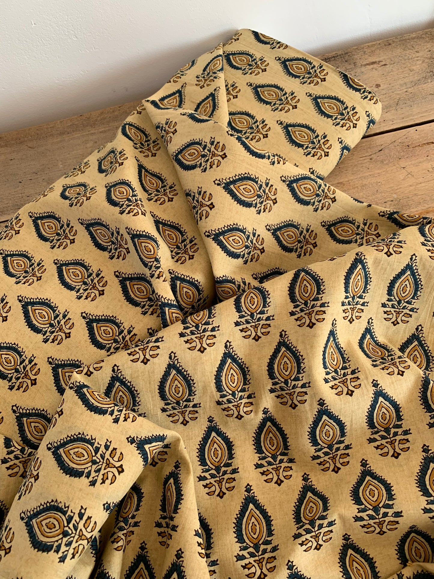 Voile Indien Beige et Bleu