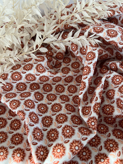 Popline de coton Fleurs Taupes
