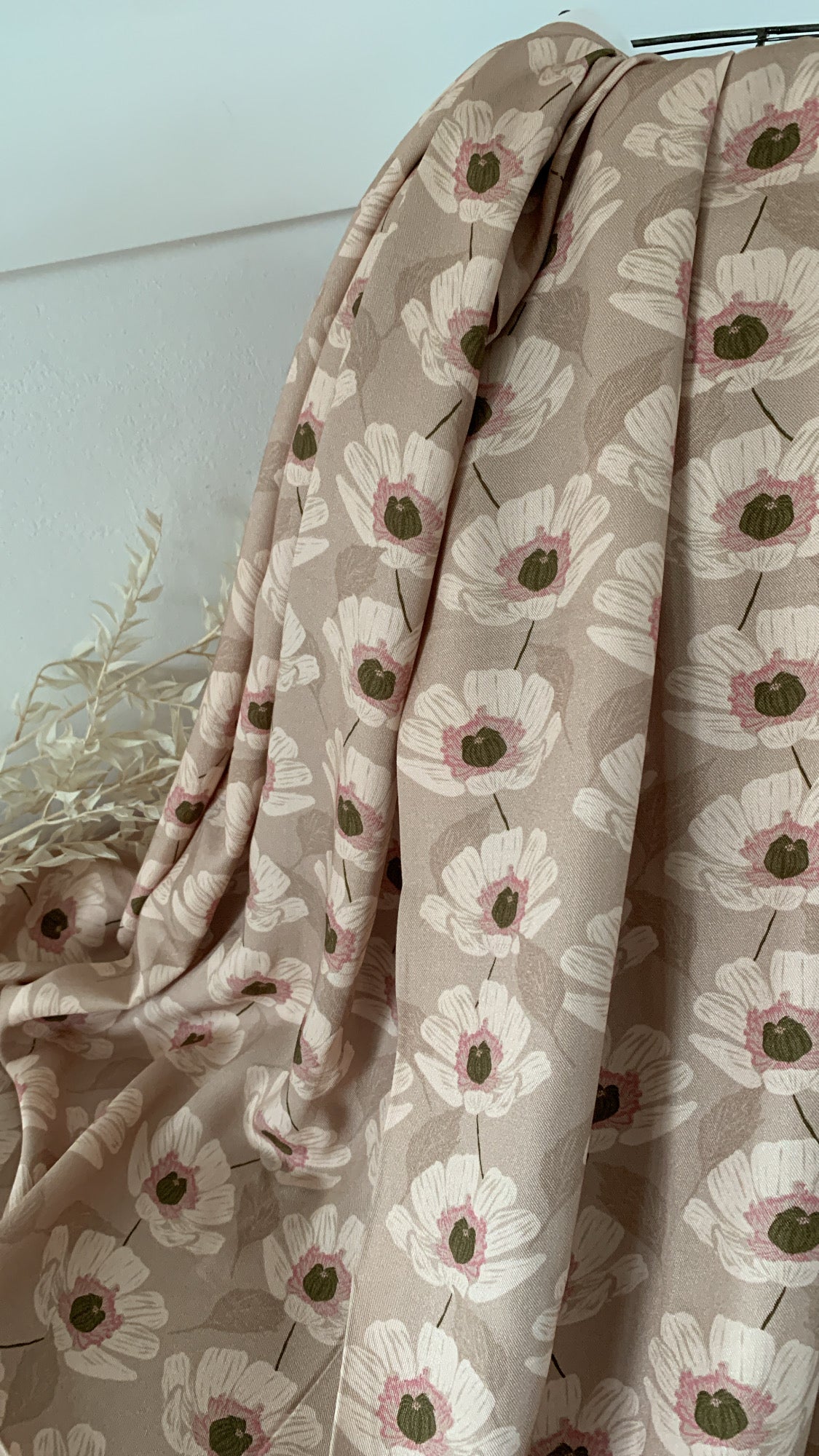 Coupon 1m - Viscose Fleurie Beige Sable