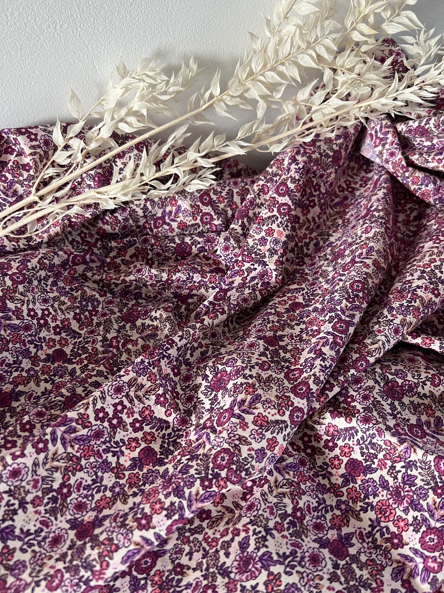 Coton imprimé BARBARA Ecru / Violet