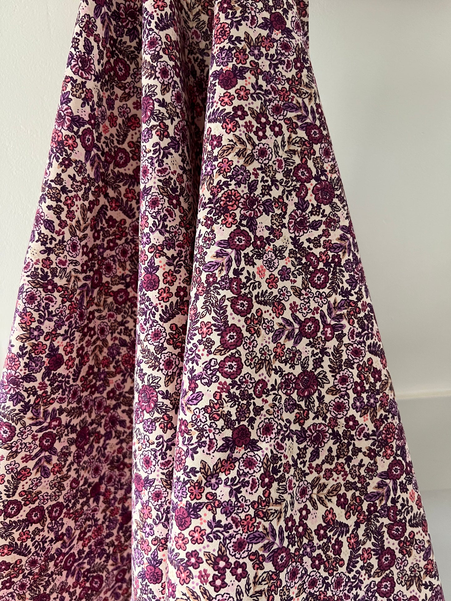 Coton imprimé BARBARA Ecru / Violet