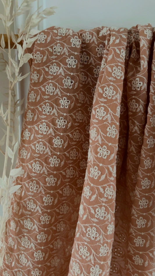 Broderie Anglaise Saumon