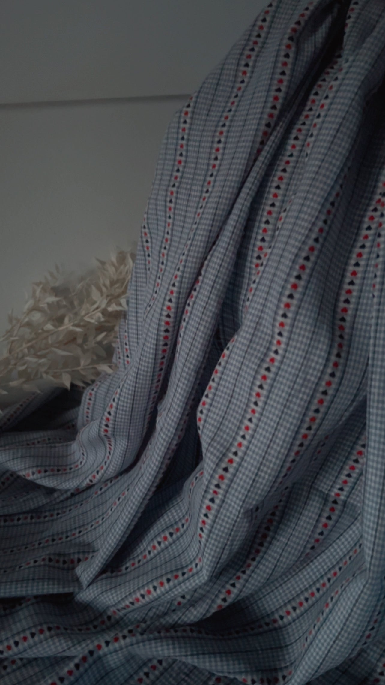 Tissu Jacquard Cœurs
