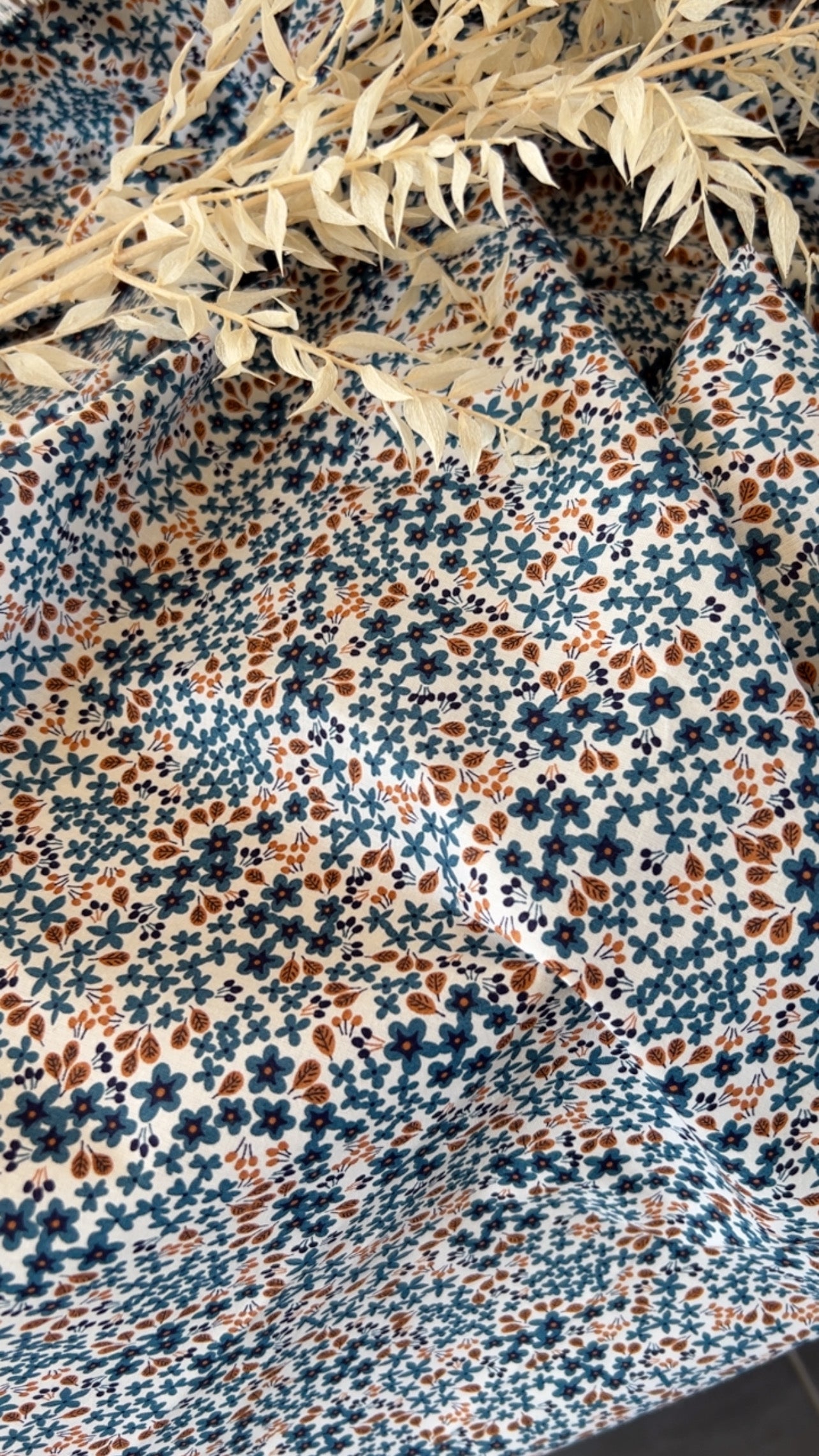 Coton Imprimé Jardin Floral Bleu Bohème