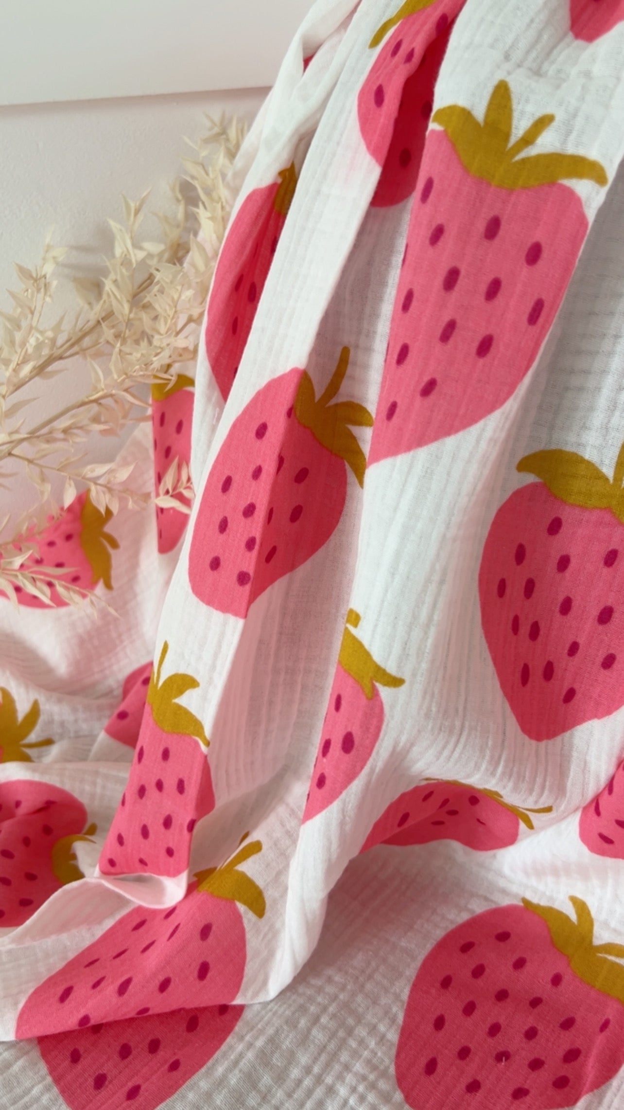 Coupon 1m60 - Double gaze de coton fraises