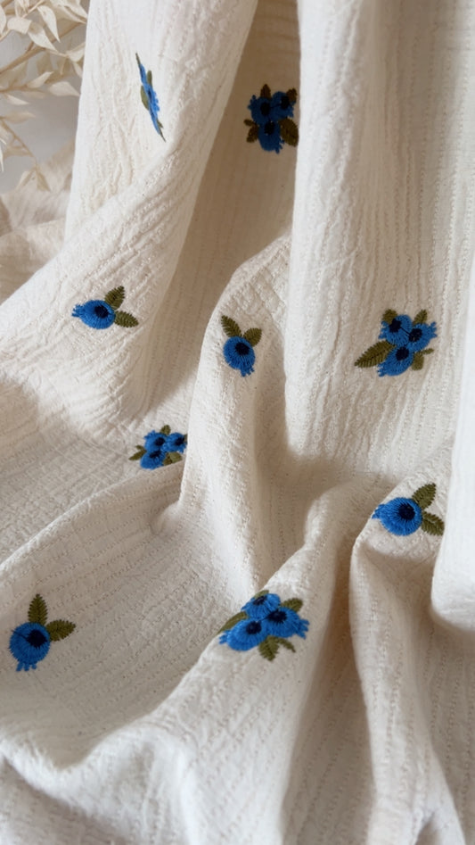 Double gaze de coton rayée broderie fruits
