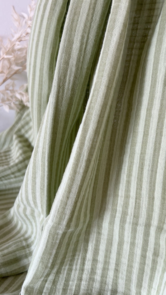 Double gaze tissée teint stripes vert clair / amande