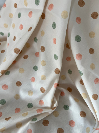Popeline de coton à pois pastel - Fond écru