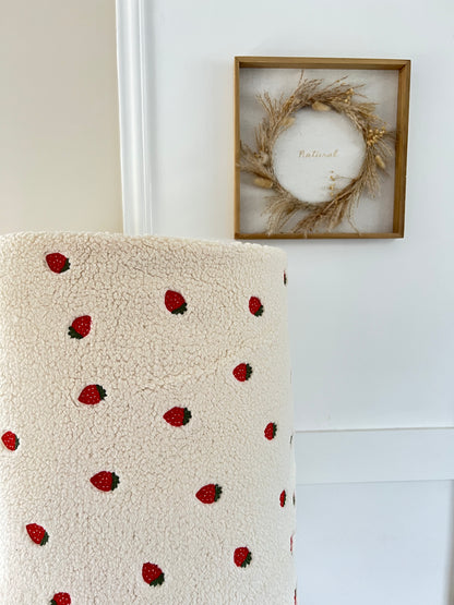 Sherpa Brodé Fraises