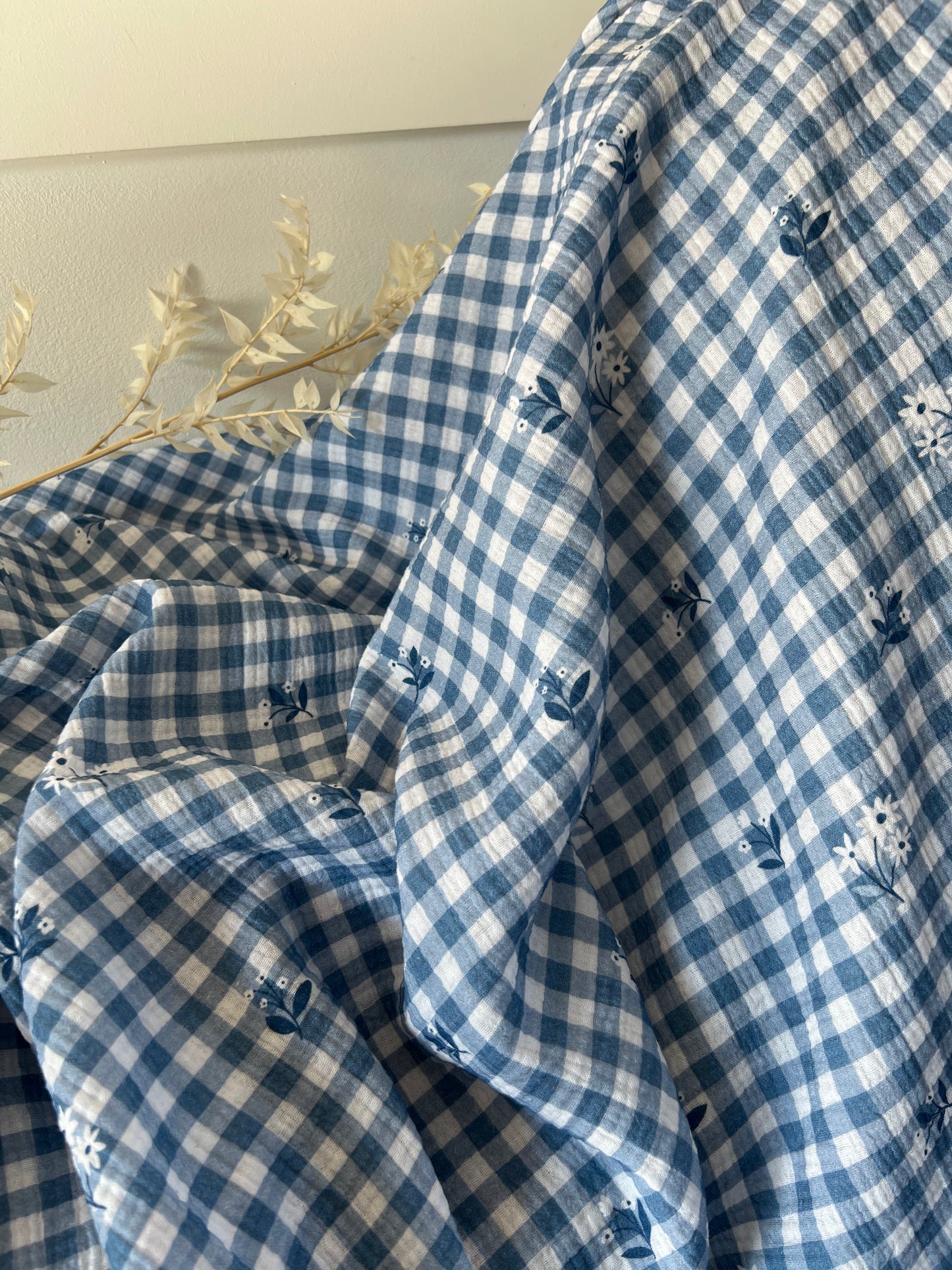 Exclusive – Double gauze Vichy Chocolate & Small Flowers