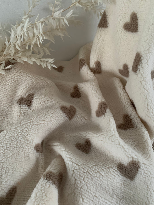 Tissu sherpa Mouton Coeurs Naturel
